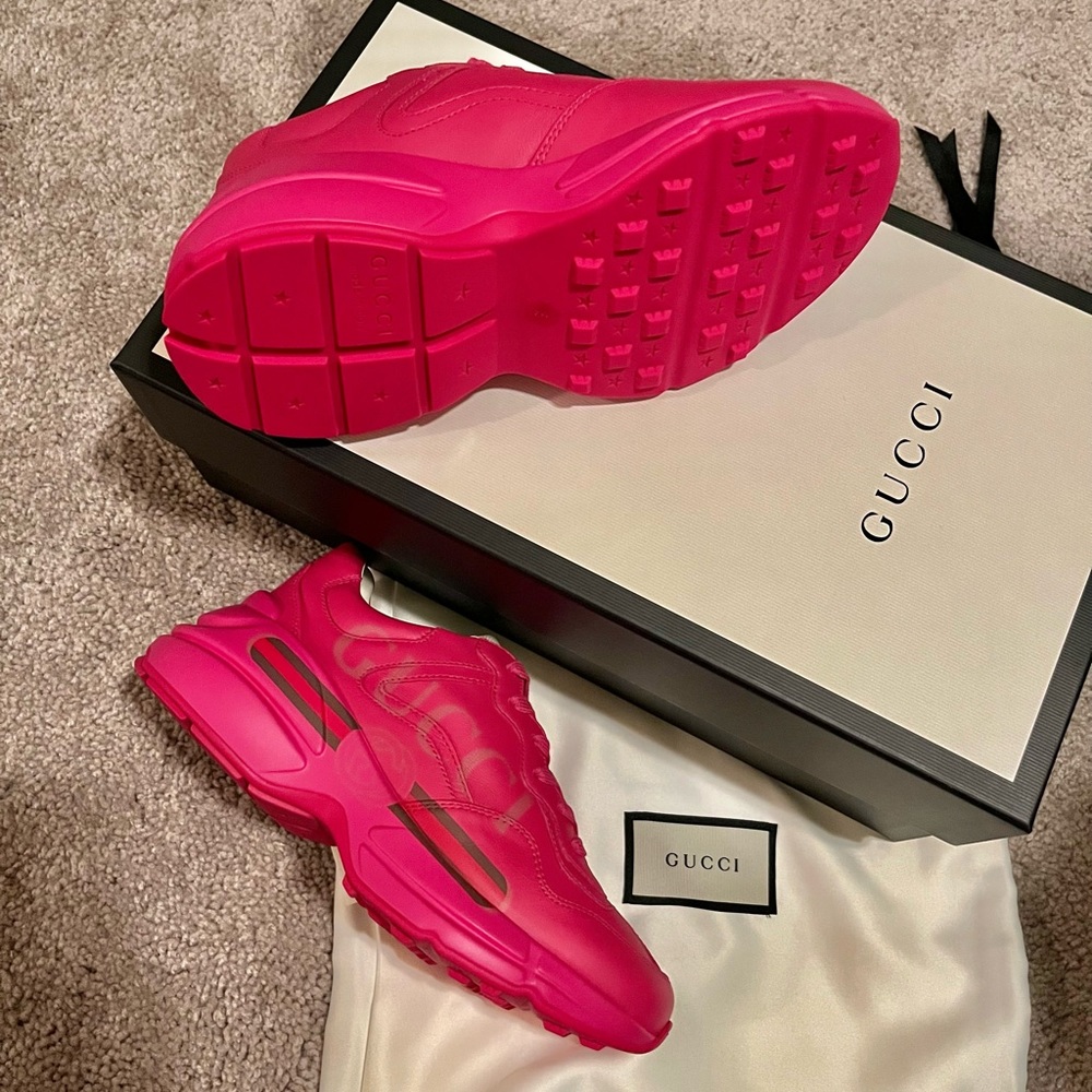 Gucci Rhyton Logo Leather Sneaker PINK